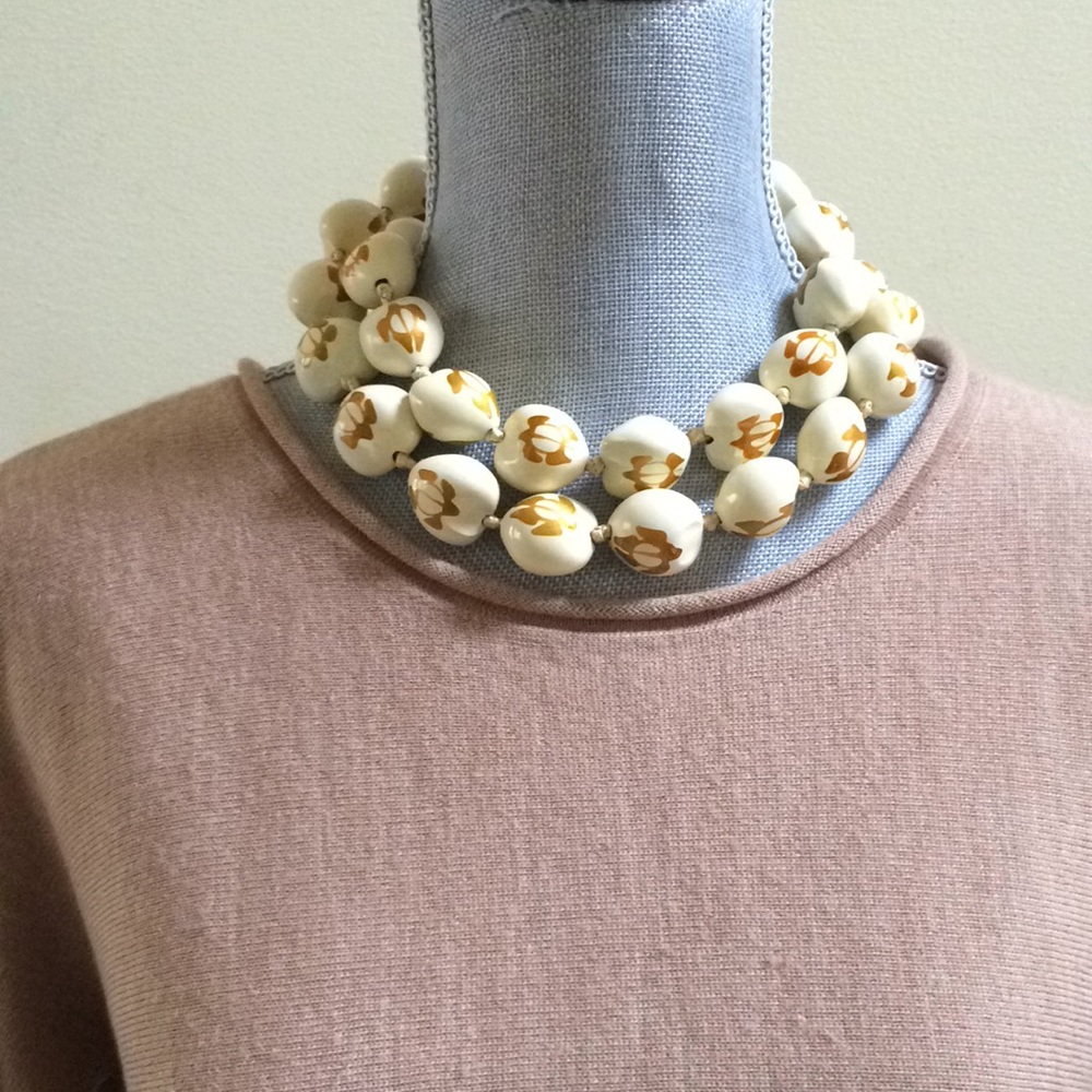 Vintage gold stamp necklace, new